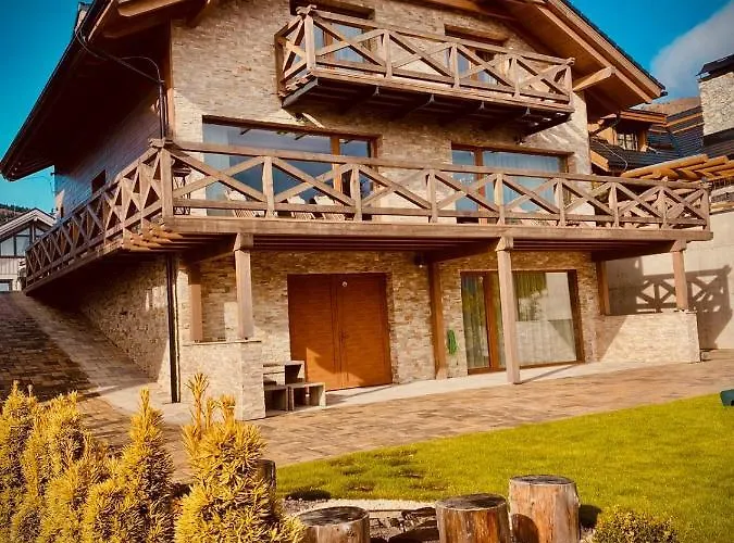 Rebeca 12 Beds 롯지 도노발리